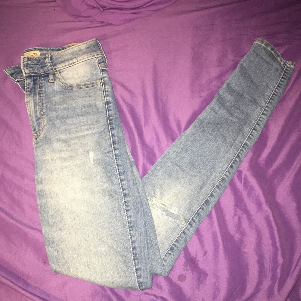 Hollister Super Skinny High Rise Ripped Jeans